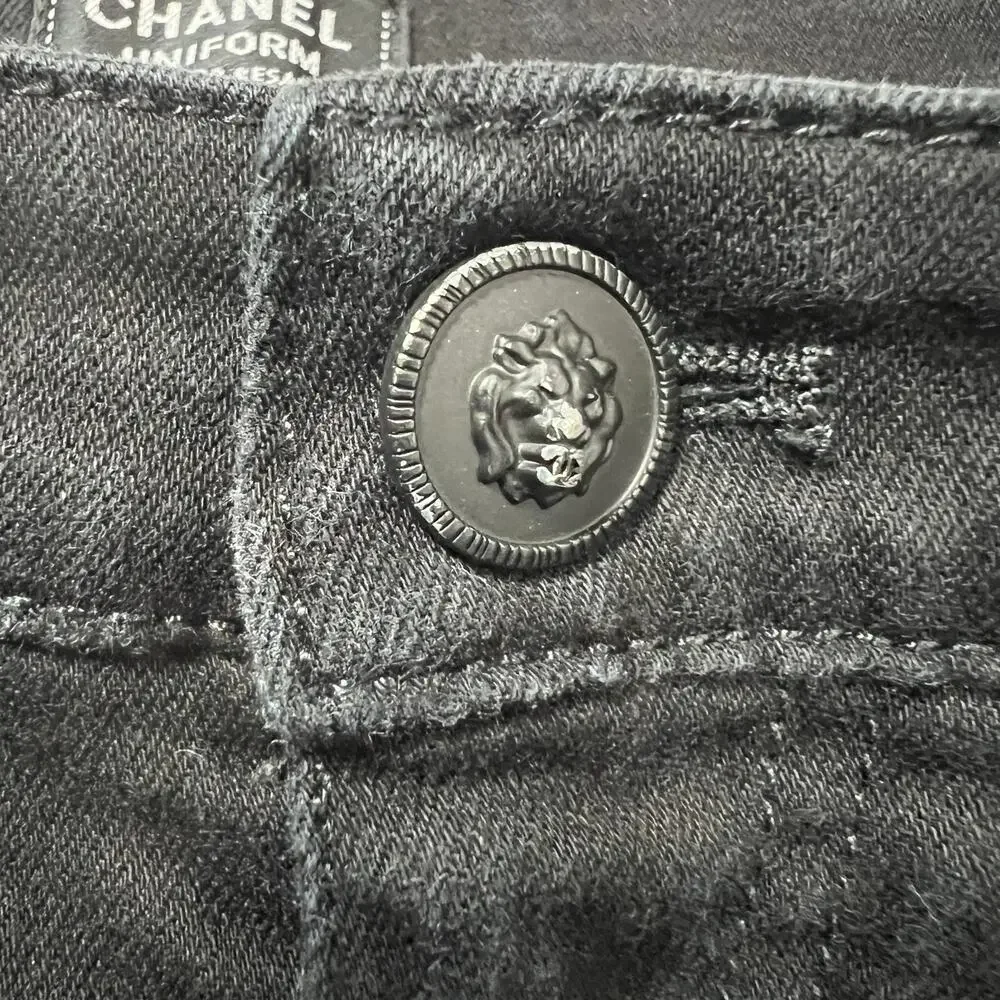 Chanel Uniform Slim Straight Stretch Denim Jeans Black EU 40 Lion Crest